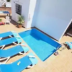 Paradise - Buganvilla Βίλα